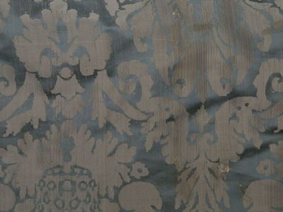Coperta Matrimoniale in Seta Damascata Color Carta da Zucchero
