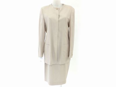Tailleur, Escada