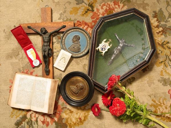 Miscellaneous of devotional objects