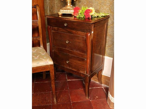 Bedside table veneered in walnut and walnut feather  (nineteenth century)  - Auction Furniture and paintings from ancient palace in the Marche - Maison Bibelot - Casa d'Aste Firenze - Milano