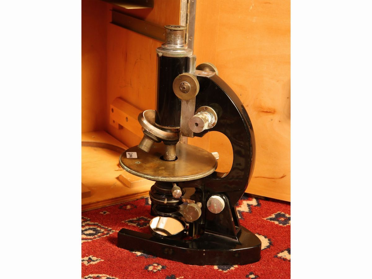 Microscopio Officine Galileo N° 70907