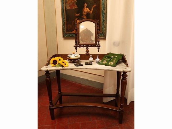 Walnut toilet  (late 19th century)  - Auction Furniture and paintings from ancient palace in the Marche - Maison Bibelot - Casa d'Aste Firenze - Milano