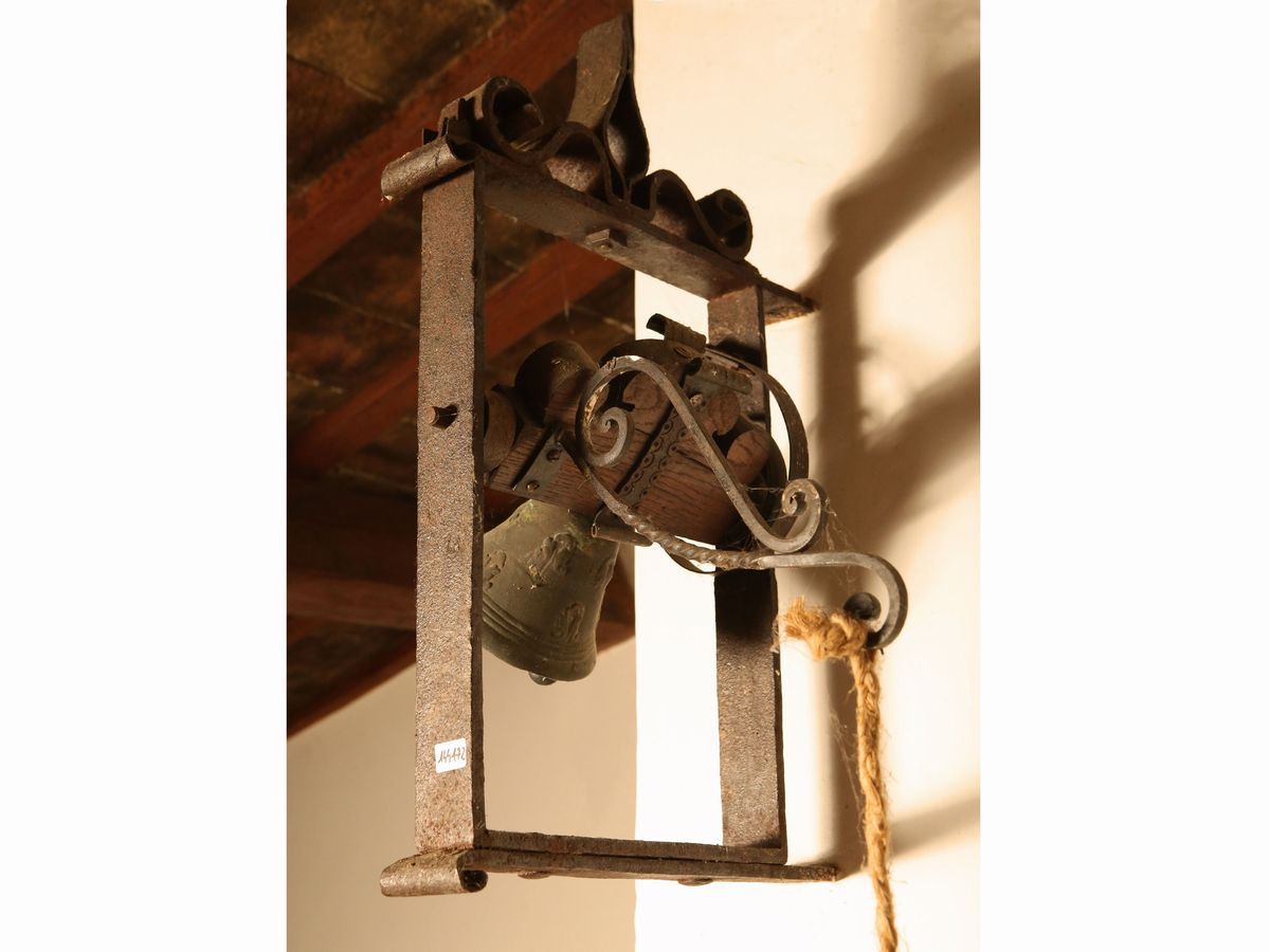 Antica Campana in Bronzo