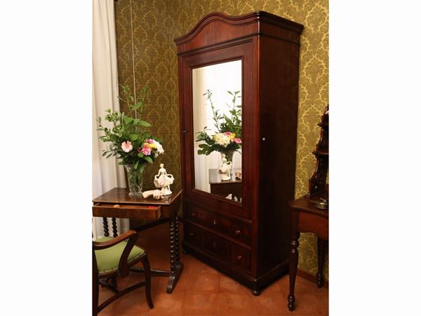 Small mahogany wardrobe  (second half of the 19th century)  - Auction Furniture and paintings from ancient palace in the Marche - Maison Bibelot - Casa d'Aste Firenze - Milano