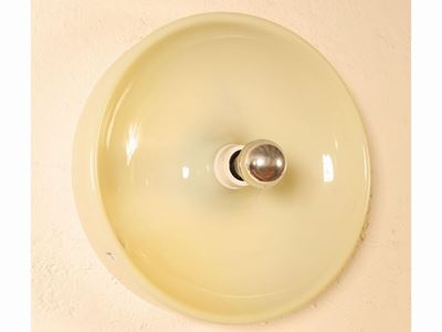 Coppia di Applique Circolari in Materiale Plastico Bianco