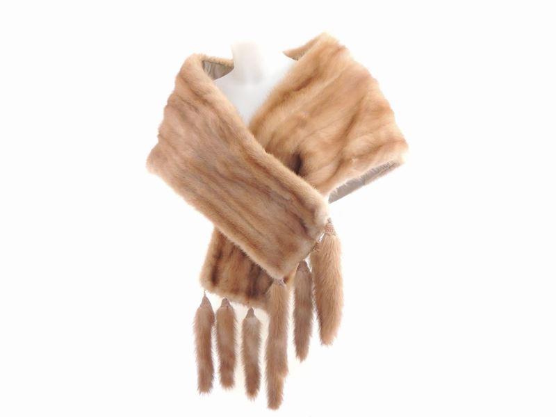 Coprispalla in Visone Color Miele