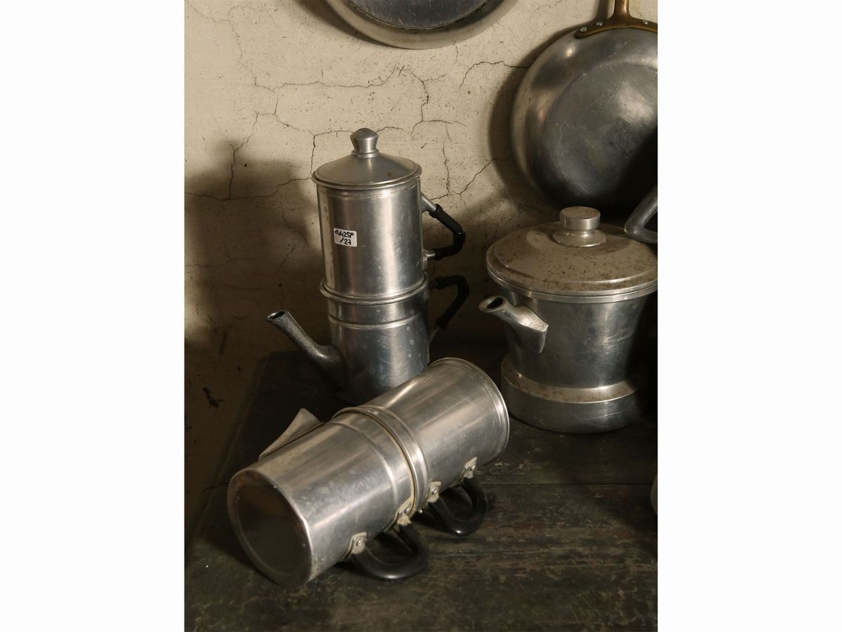 Assortimento di Pentole da Cucina in Alluminio
