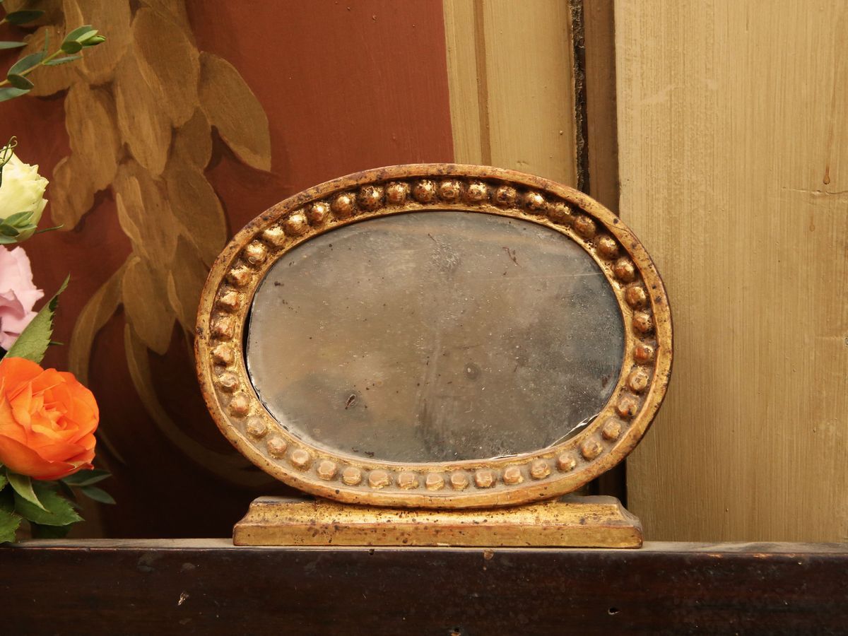 Caminiera in Legno Tenero Lumeggiata in Oro