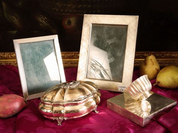 Lot of silver items  - Auction The art of furnishing - Maison Bibelot - Casa d'Aste Firenze - Milano