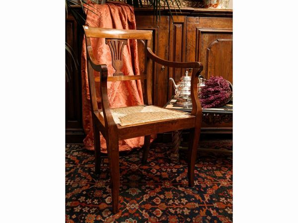 Armchair in cherry wood  (first half of the 19th century)  - Auction The art of furnishing - Maison Bibelot - Casa d'Aste Firenze - Milano