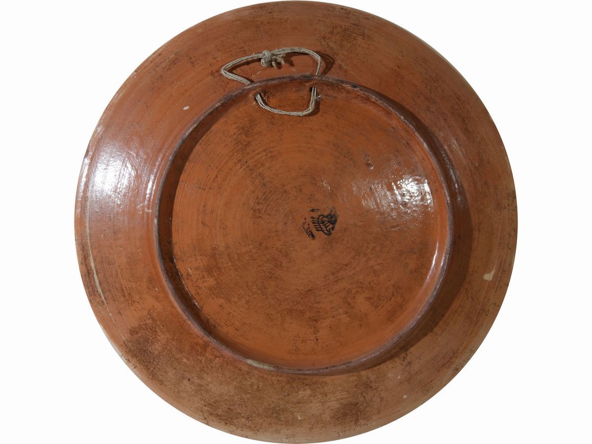 Due Piatti da Parata in Terracotta Smaltata