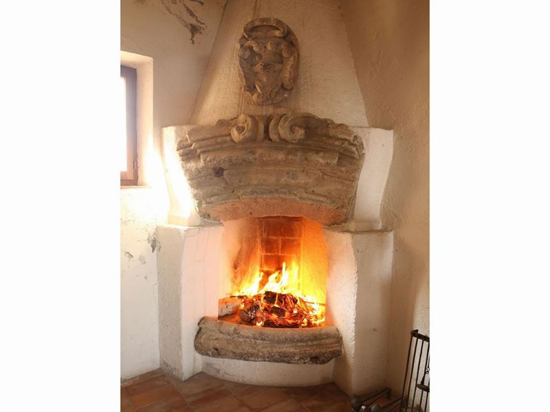 Frammento di Arco in Pietra Serena