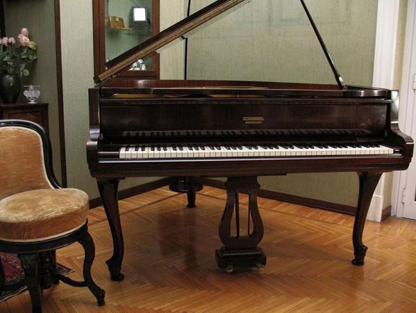 Pianoforte a mezza coda Schimmel  Braunscchweig  Mod. 150 NR