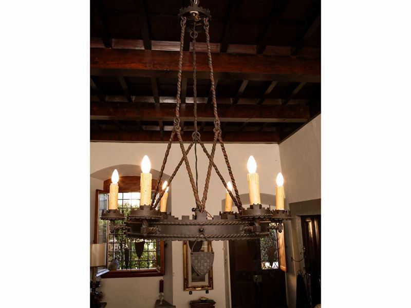 Lampadario a Corona in Ferro Battuto