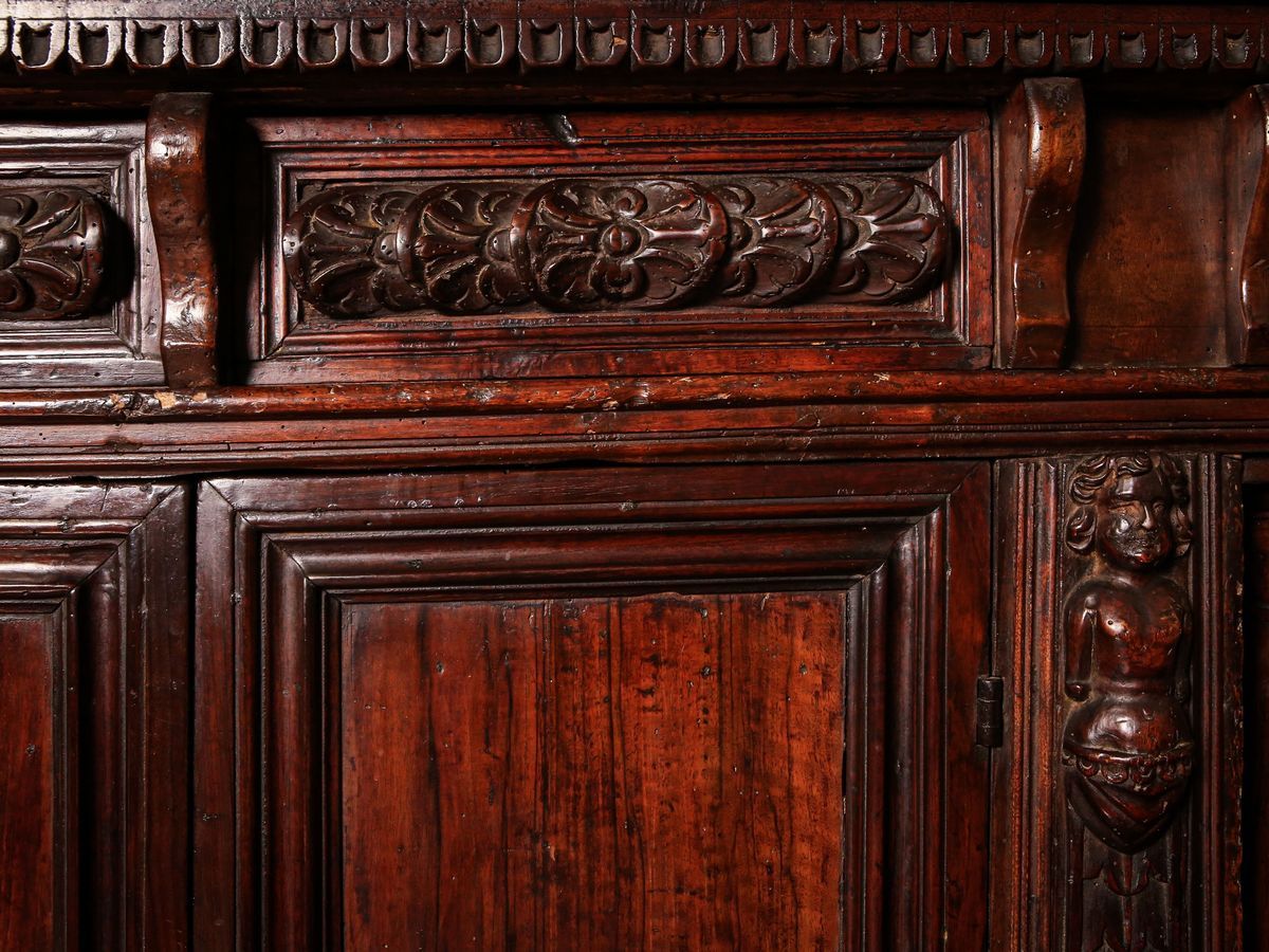 Credenza in Noce
