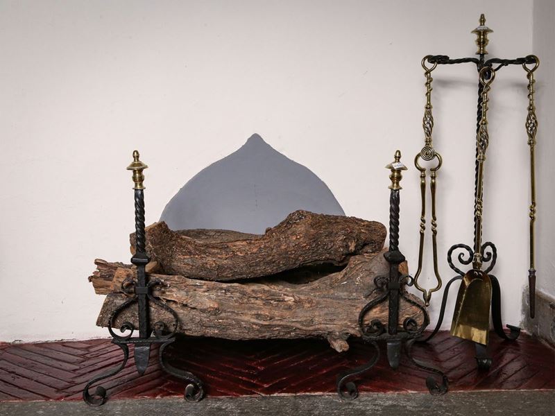 Set da Camino in Ferro Battuto ed Ottone