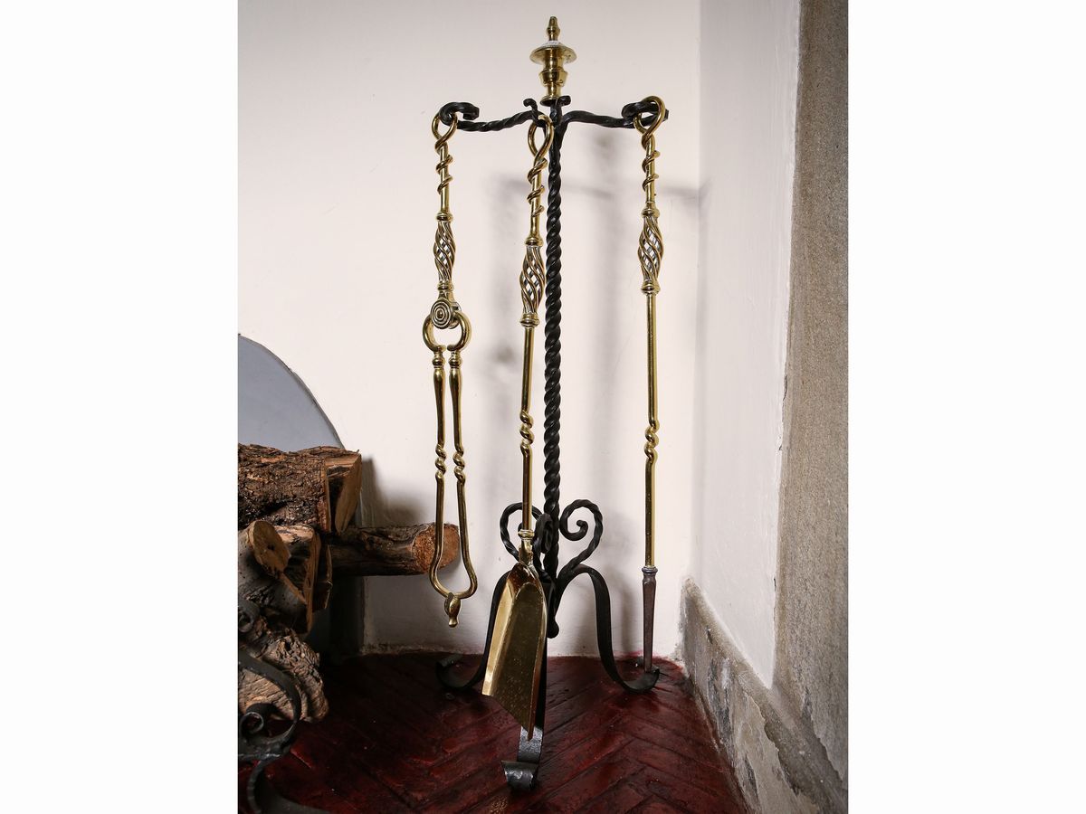 Set da Camino in Ferro Battuto ed Ottone