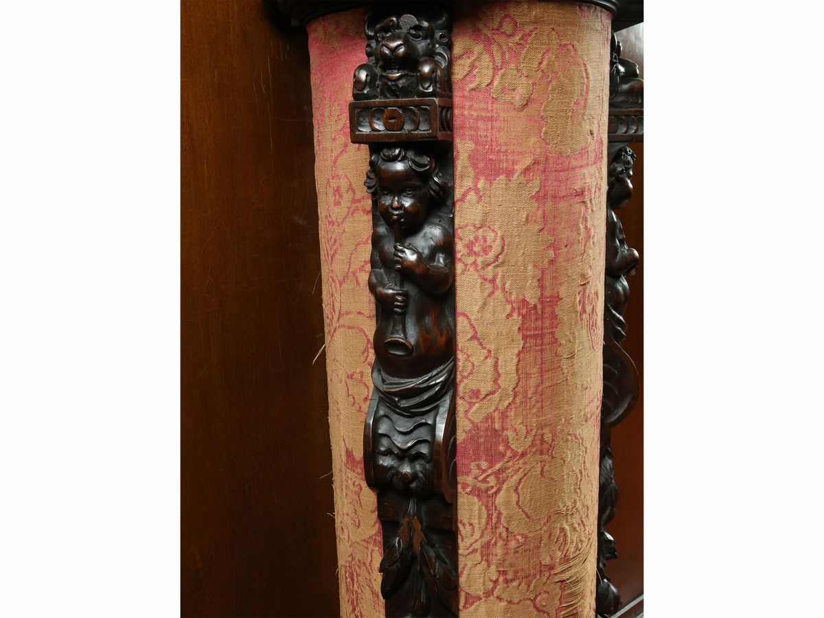 Colonna Portasculture in Legno Tenero Ebanizzato