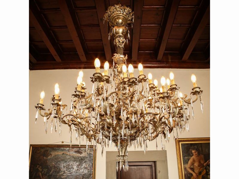 Grande Lampadario in Metallo Argentato