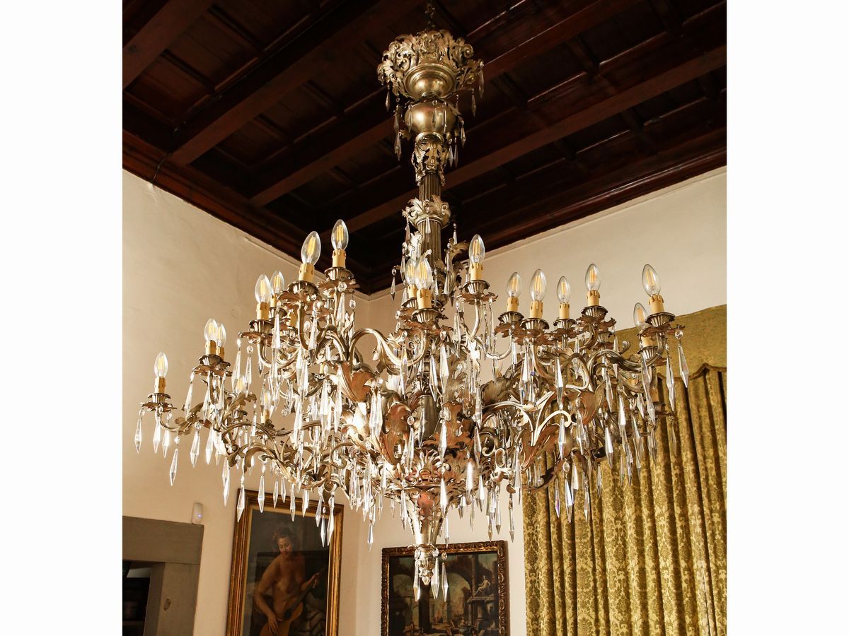 Grande Lampadario in Metallo Argentato