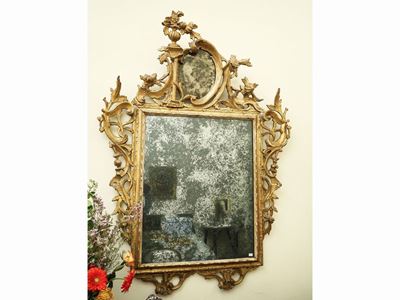 Specchiera con Cornice in Legno Intagliato e Dorato