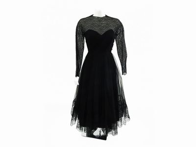 Abito in Pizzo Nero
