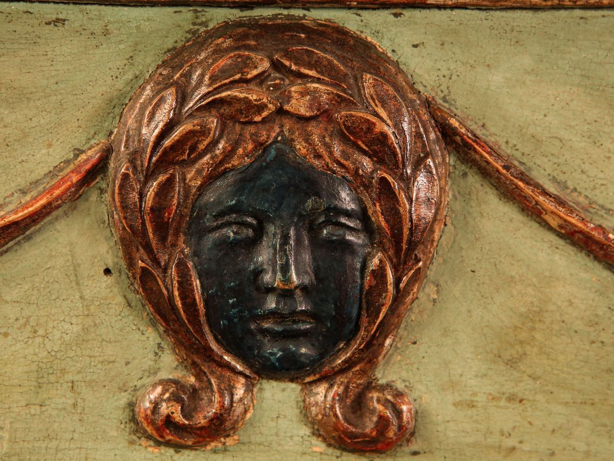 Console in Legno Laccato Verde Acqua e Lumeggiato in Oro