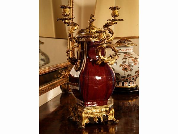 Large red porcelain vase