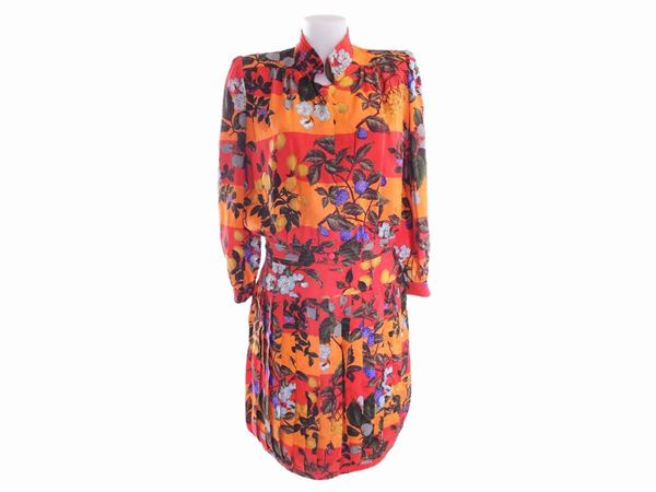 Completo, Valentino