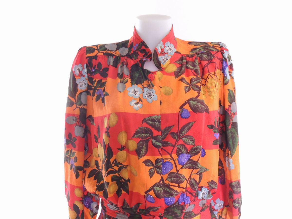 Completo, Valentino