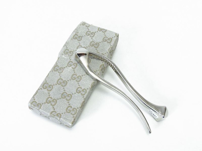 Schiaccianoci, Gucci
