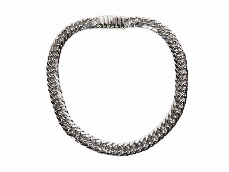 Collana, Vogue
