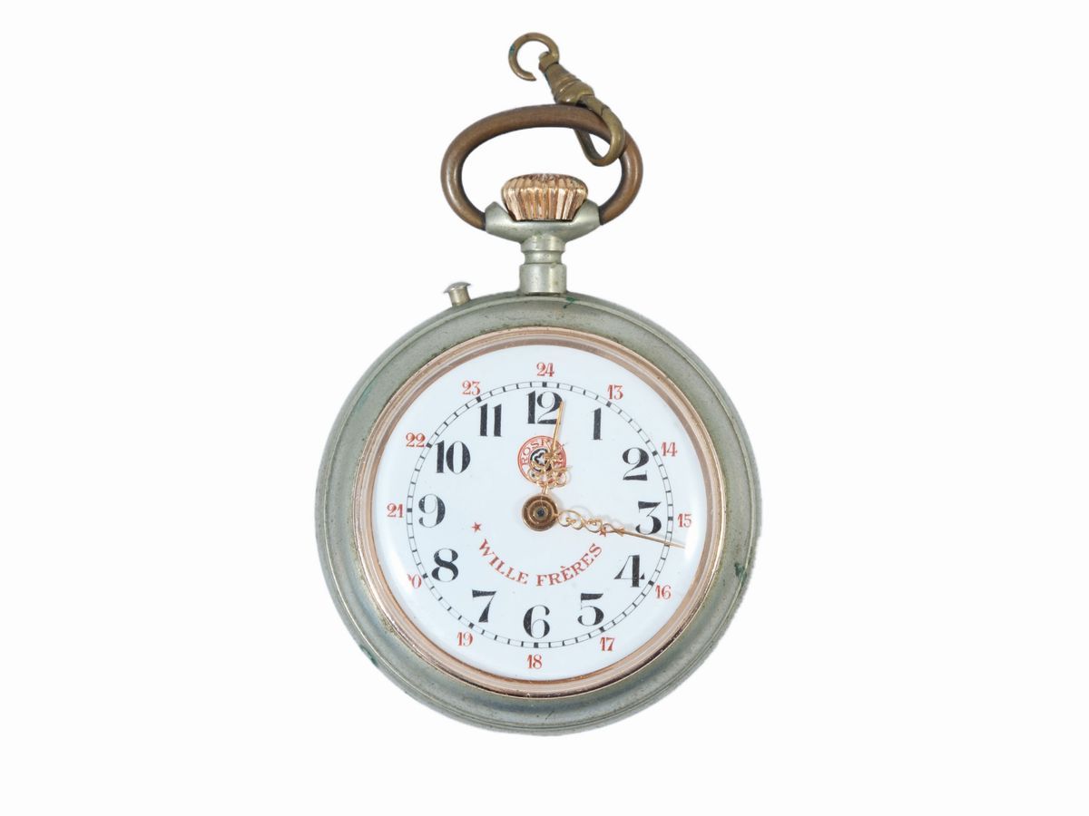 Tre Orologi da Tasca in Metallo Argentato
