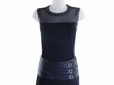 Completo, Escada