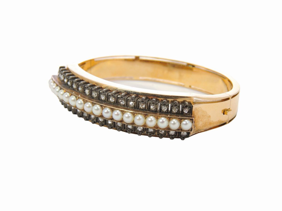 Bracciale Rigido in Oro Rosa e Argento con Diamanti e Perle Coltivate