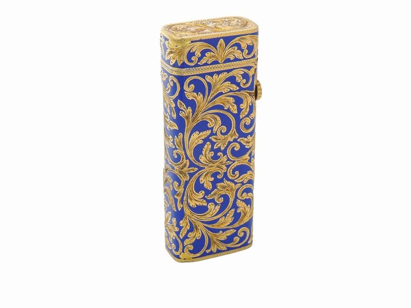 Accendino Laminato in Oro Giallo e Smalto Blu