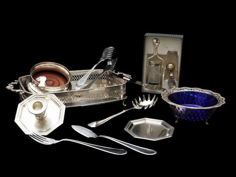 Lotto di Accessori per la Tavola in Metalo Argentato