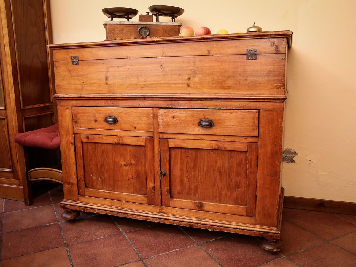 Madia Rustica in Legno Tenero