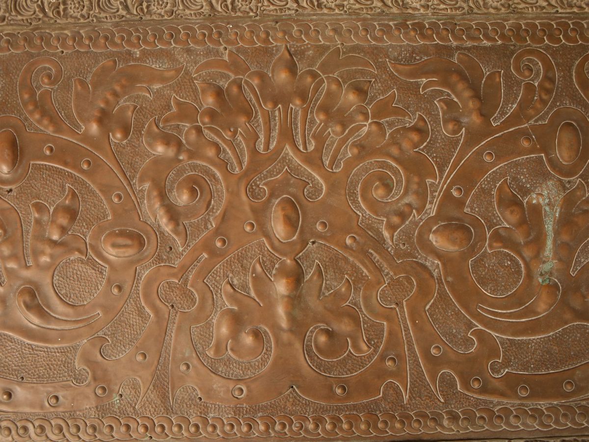 Baule Portalegna in Legno Rivestito in Rame