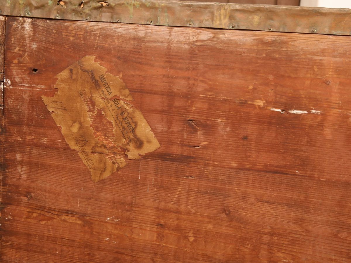 Baule Portalegna in Legno Rivestito in Rame