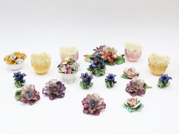 Porcelain floral place card assortment
