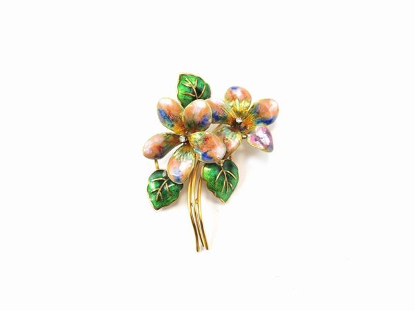 Yellow gold brooch with diamonds and polychrome enamels