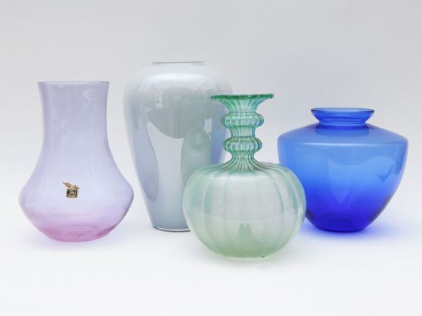 Quattro vasi in vetro  - Asta L'arte di arredare - Maison Bibelot - Casa d'Aste Firenze - Milano