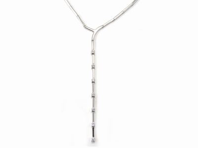 Girocollo Pendente in Oro Bianco con Diamanti