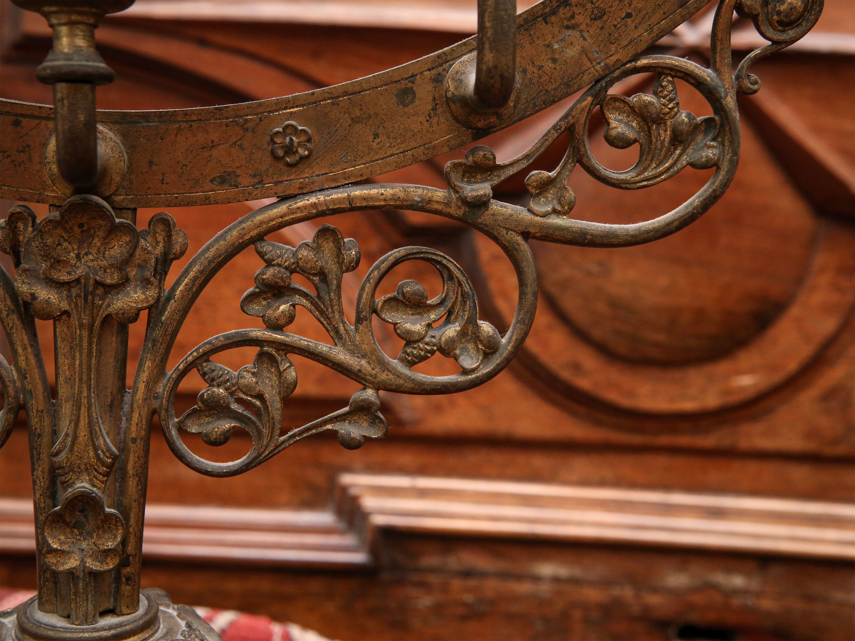 Candelabro in Metallo Dorato