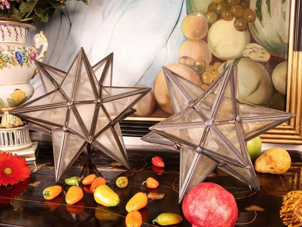 Pair of star-shaped lanterns in glass and metal