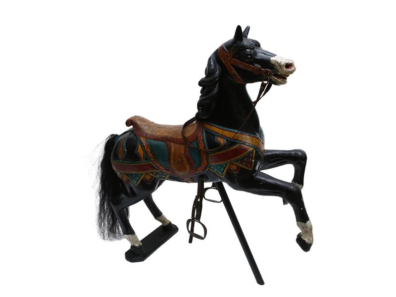 Antico Cavallo da Giostra in Legno Dipinto