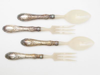 Set di Posate da Portata con Manico Rivestito in Argento