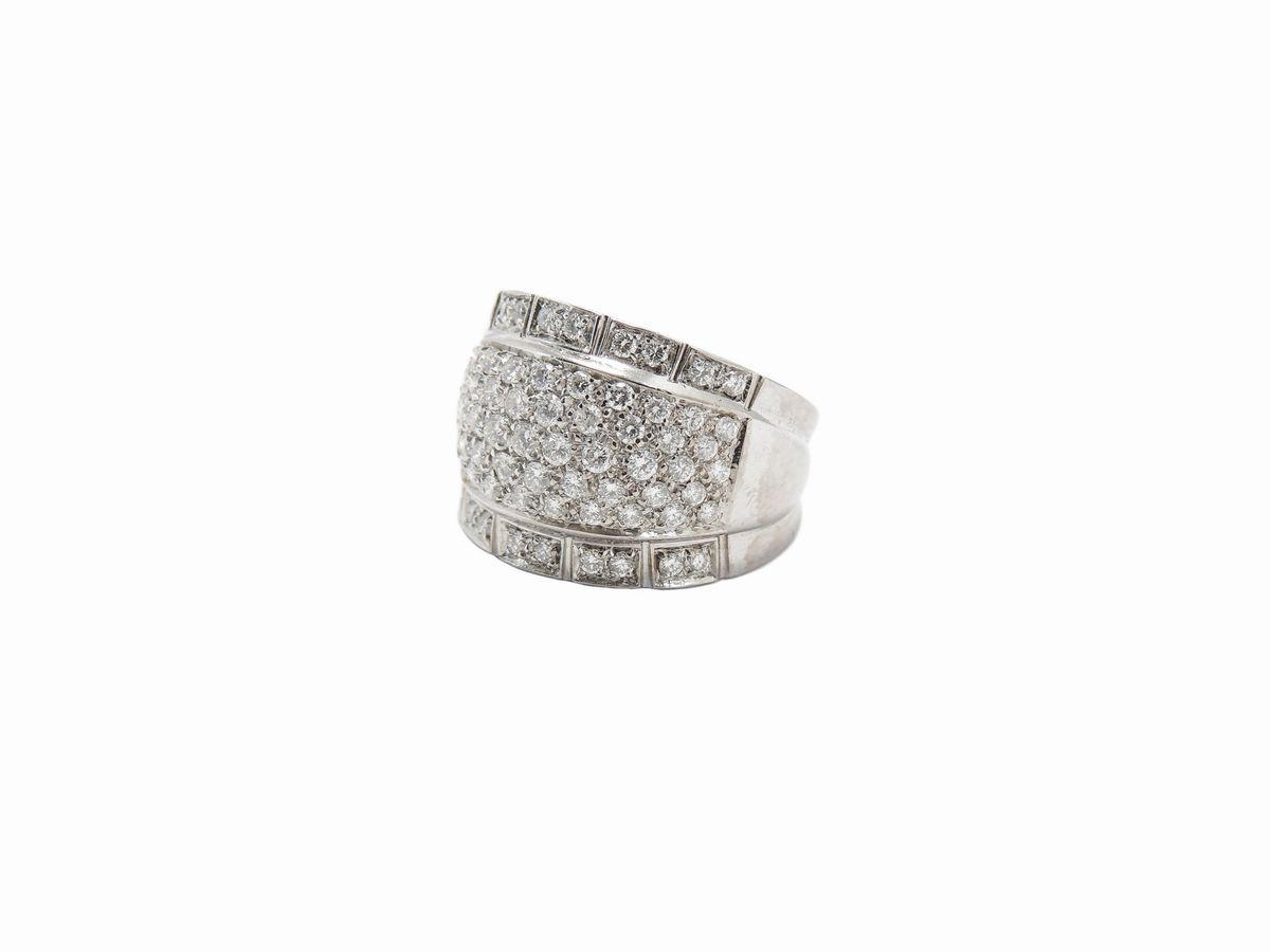 Anello a Fascia Bombata Salvini in Oro Bianco con Diamanti