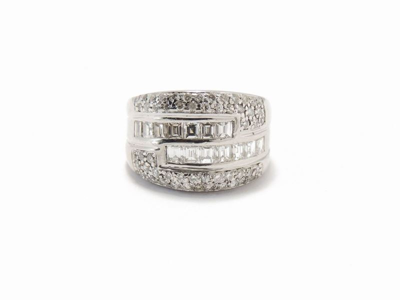 Anello a Fascia Damiani in Oro Bianco con Diamanti